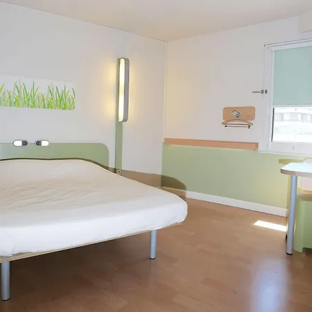 Ibis Budget Centre