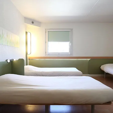 Hotel Ibis Budget Centre 2*